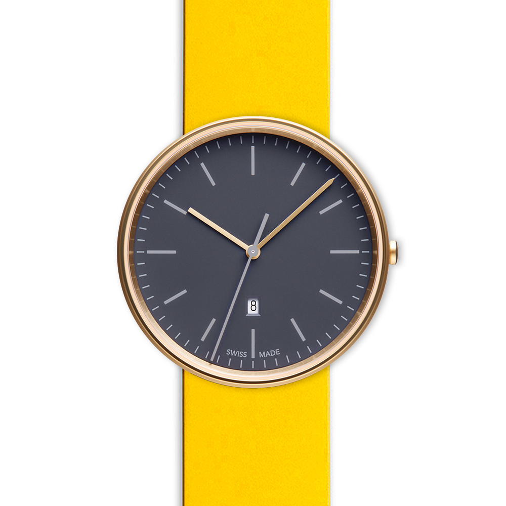 M38 date watch in PVD satin gold