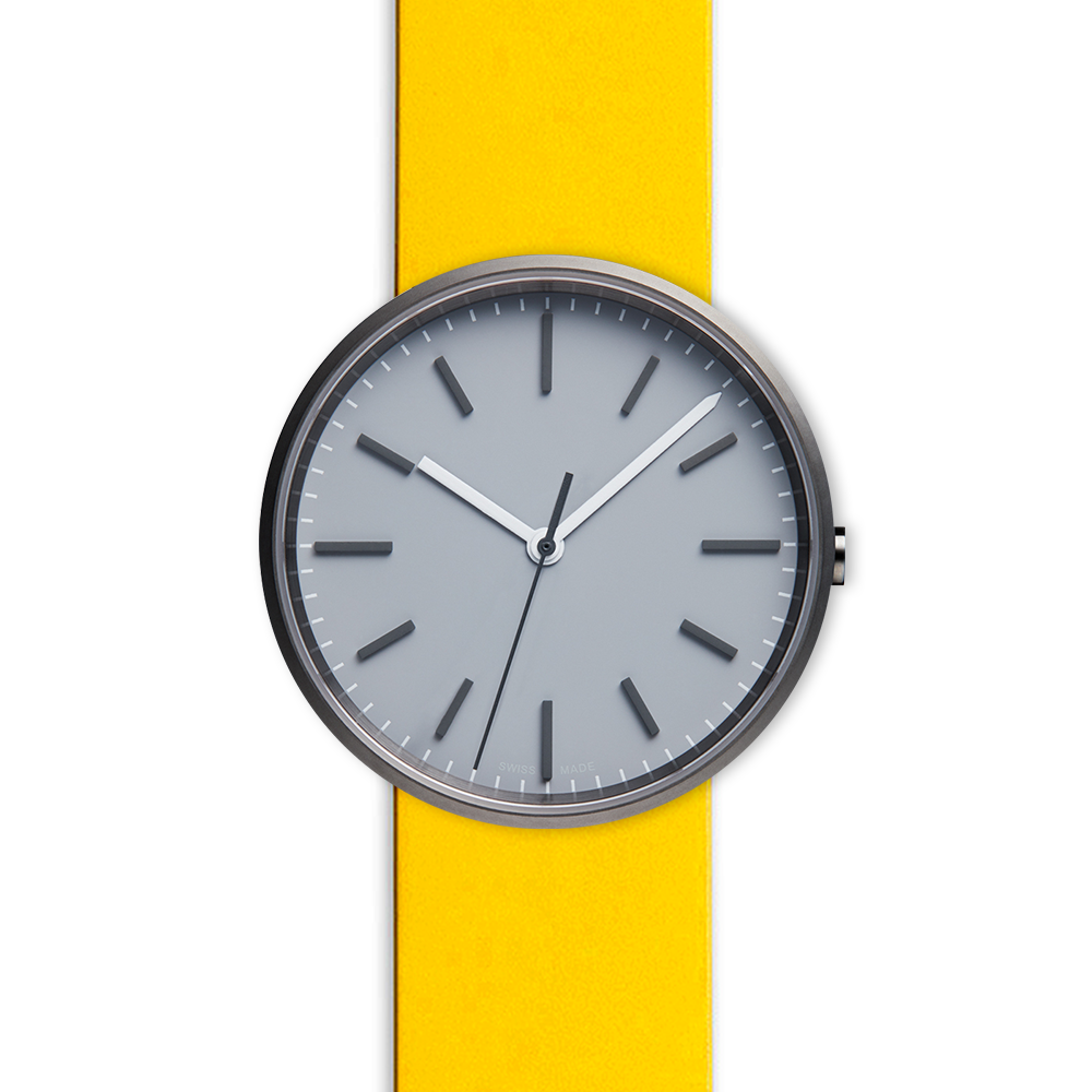 M37 PreciDrive three-hand watch in PVD grey
