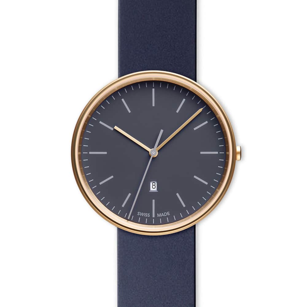 M38 date watch in PVD satin gold